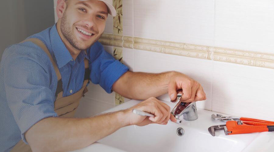 Handle or spout repair in Milan, IL